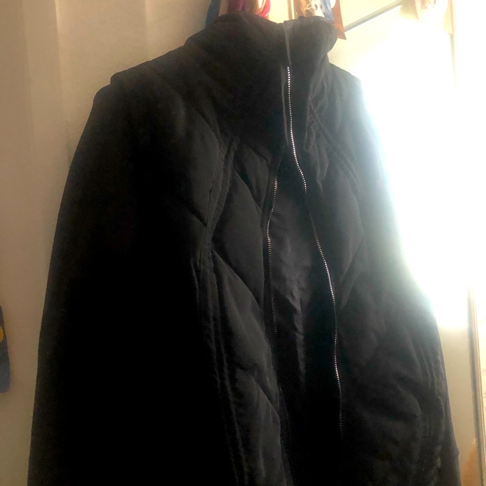 Alo puffy jacket